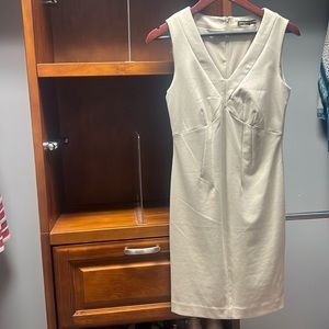 Adrienne Vittadini V-neck sheath Dress